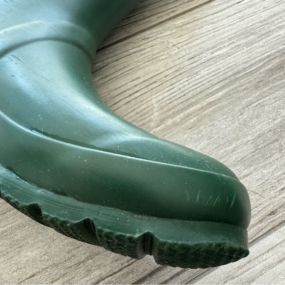 HUNTER Women’s Rainboot size 9 Green - Picture 14 of 16